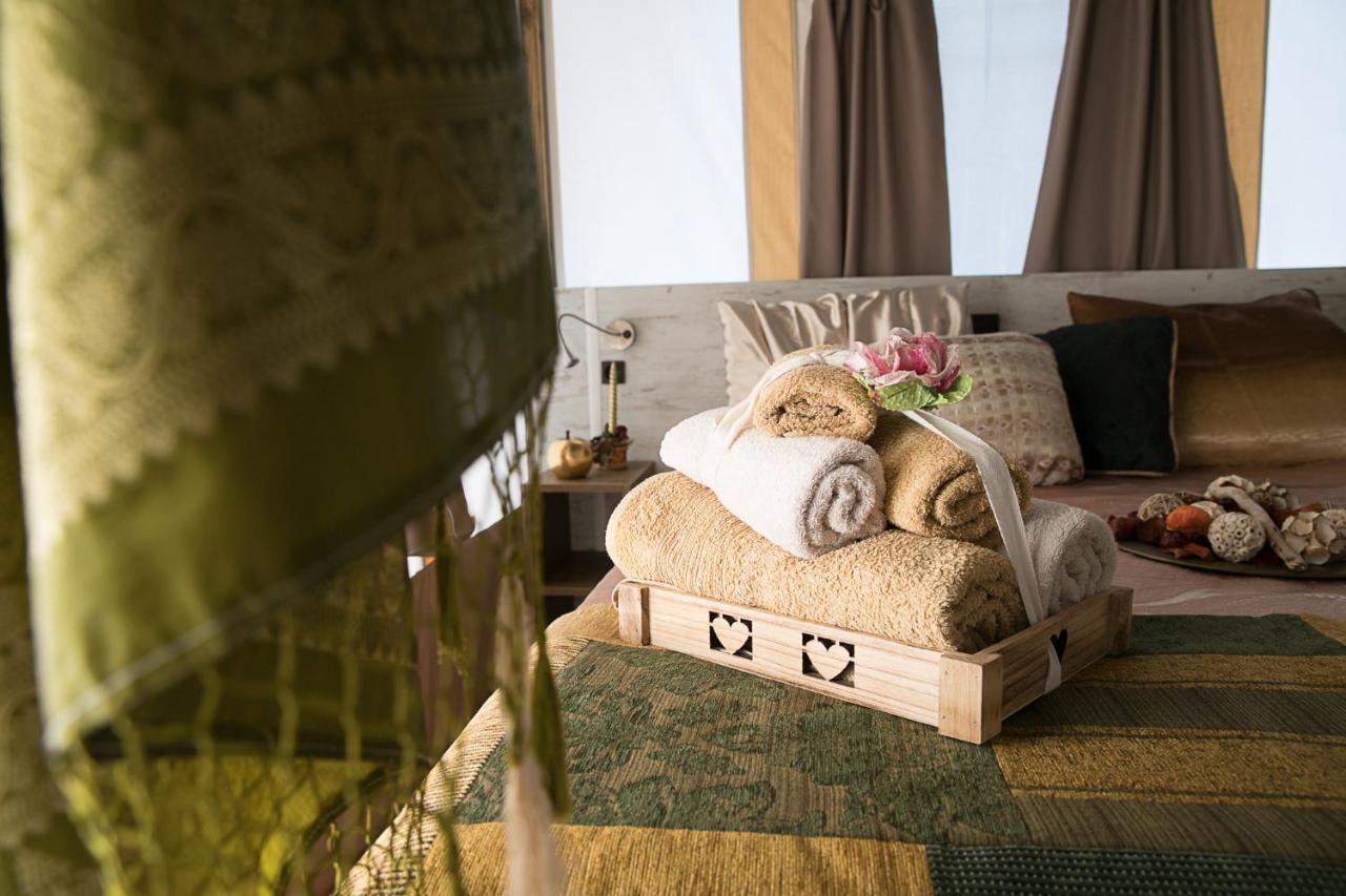 Ciriga Sicily Glamping Resort Santa Maria Del Focallo Luaran gambar