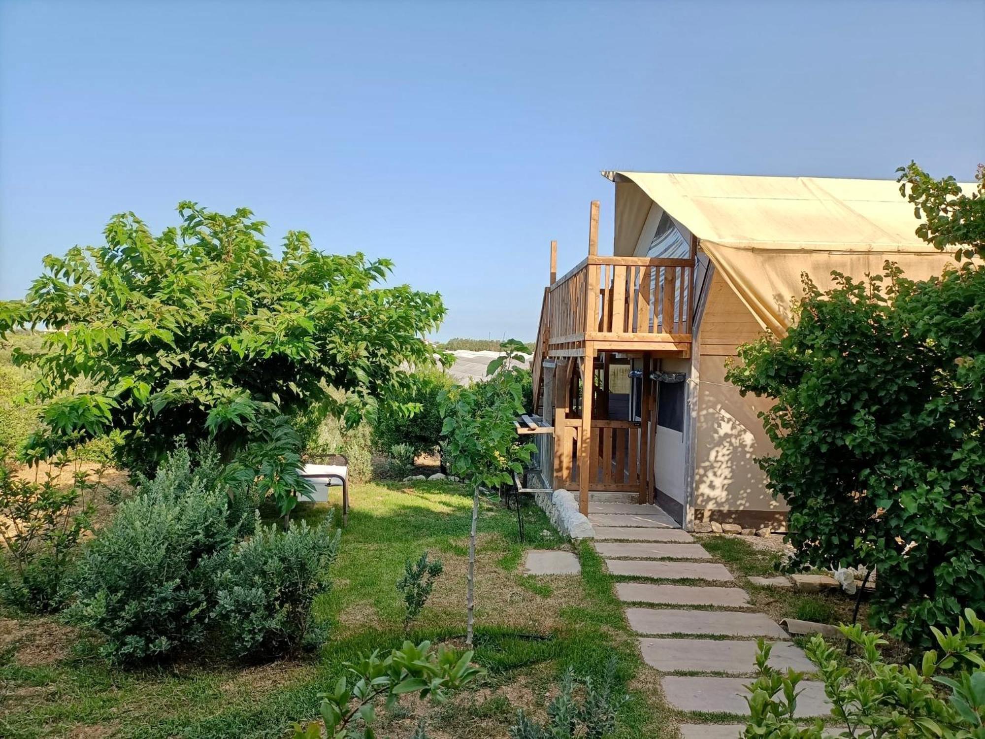 Ciriga Sicily Glamping Resort Santa Maria Del Focallo Luaran gambar