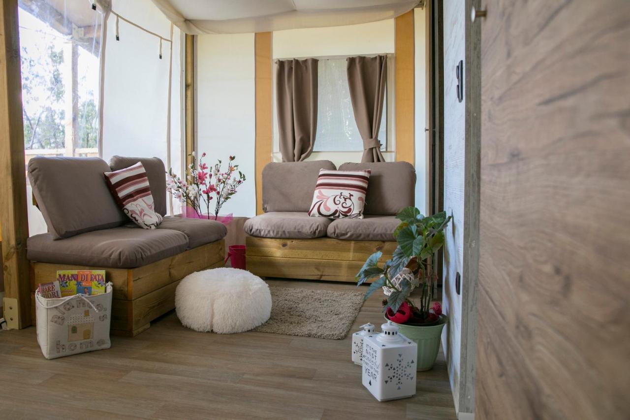 Ciriga Sicily Glamping Resort Santa Maria Del Focallo Luaran gambar